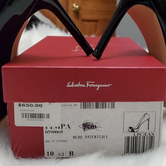 PIMPA HIGH HEELS SHOE. SIZE 10 1/2 WITH BOX Incd - Picture 4 of 9